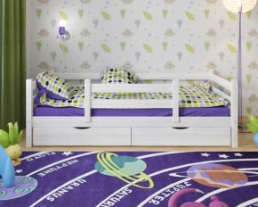 Детская кровать из массива березы Соня-5 (Белый/Лак) в Реже - rezh.mebel-74.com | фото